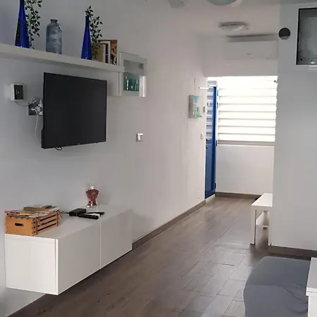 Apartment Muy Cercano A Playas Y Pueblo *