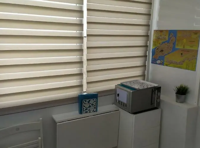 Muy Cercano A Playas Y Pueblo דירה